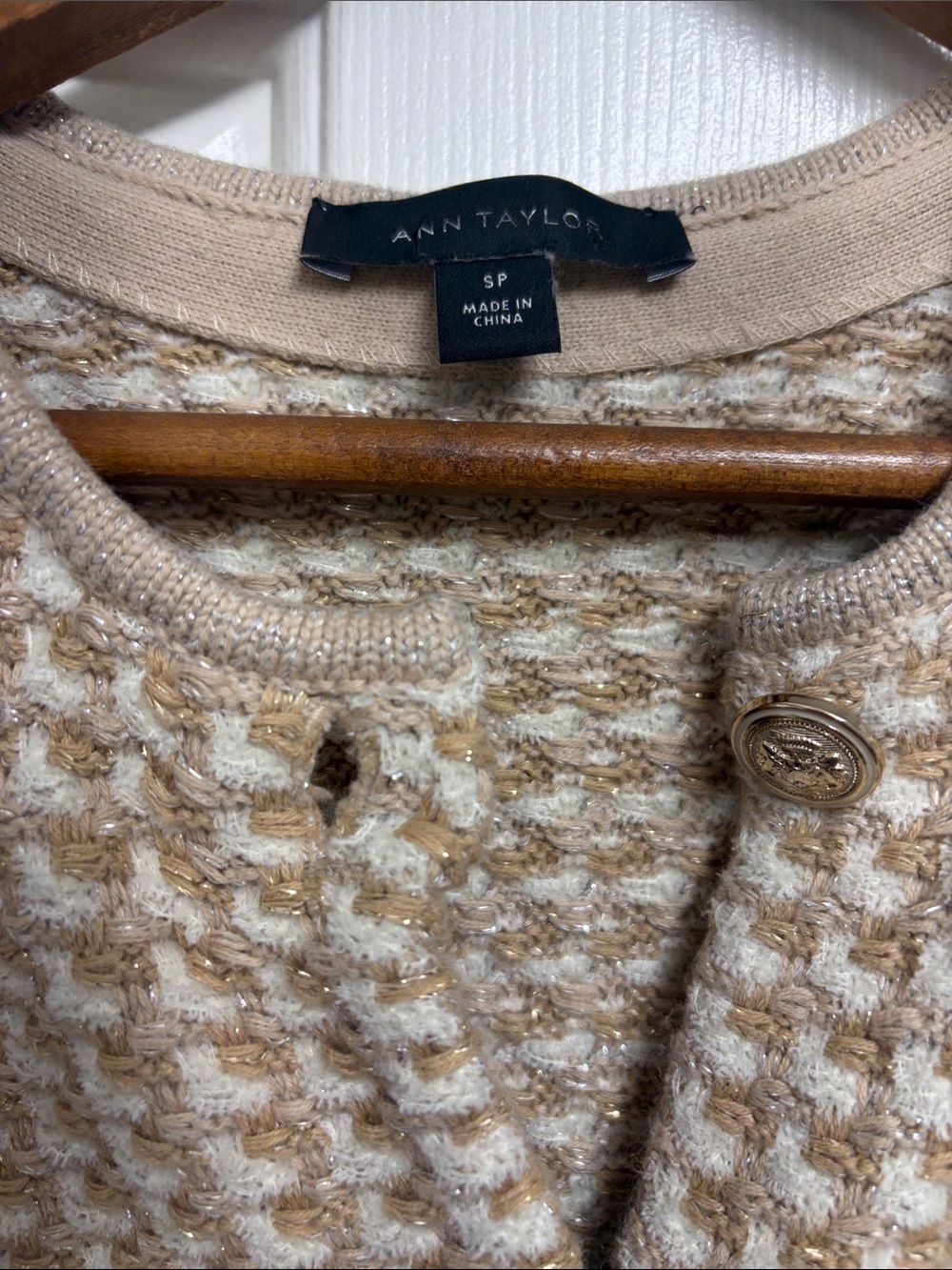 Ann Taylor Beige and White Tweed Short-Sleeve Knit Cardigan - Picture 2 of 4